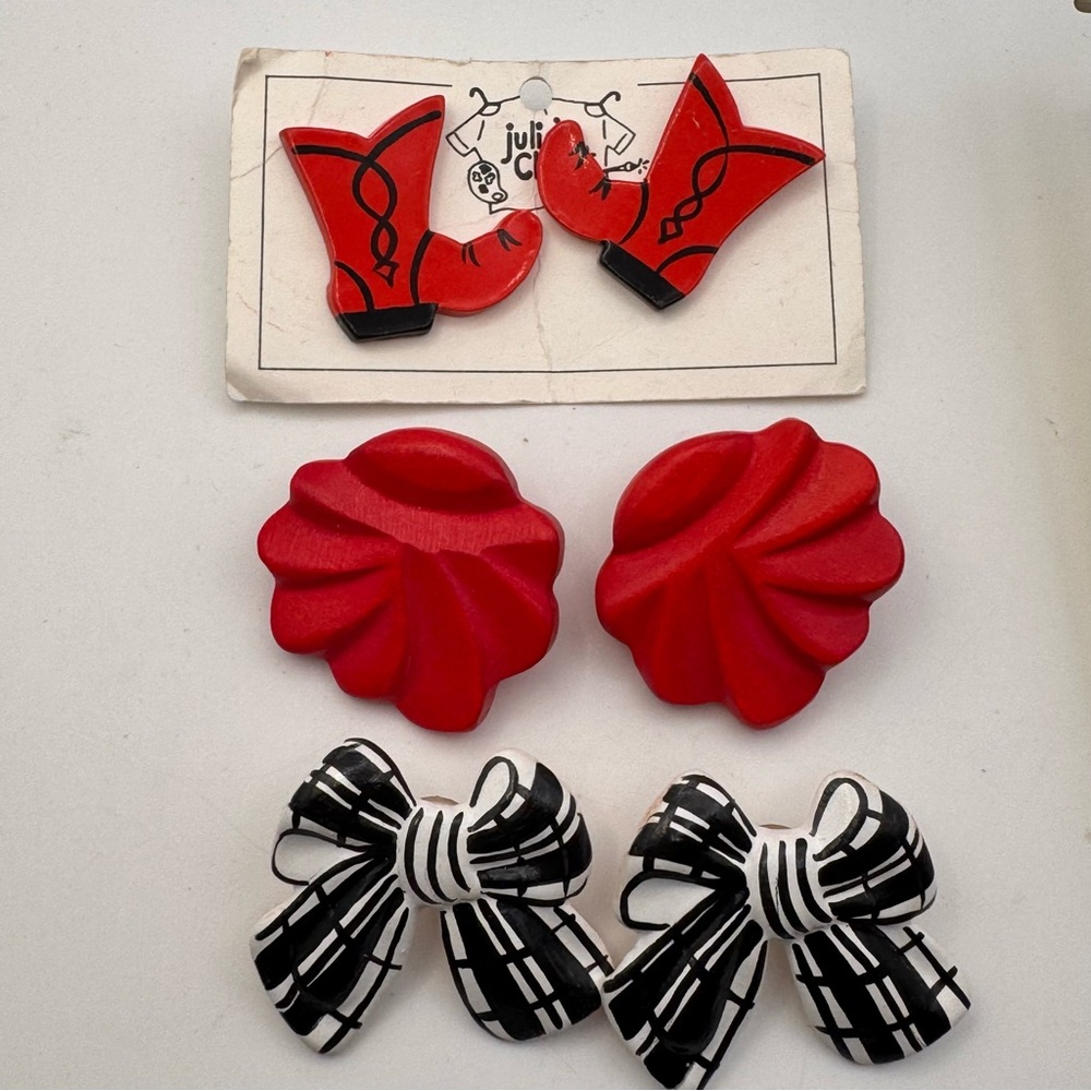 Vintage Brightly colored vintage earrings lot Red Cowgirl Western 90s wood post - Picture 3 of 5
